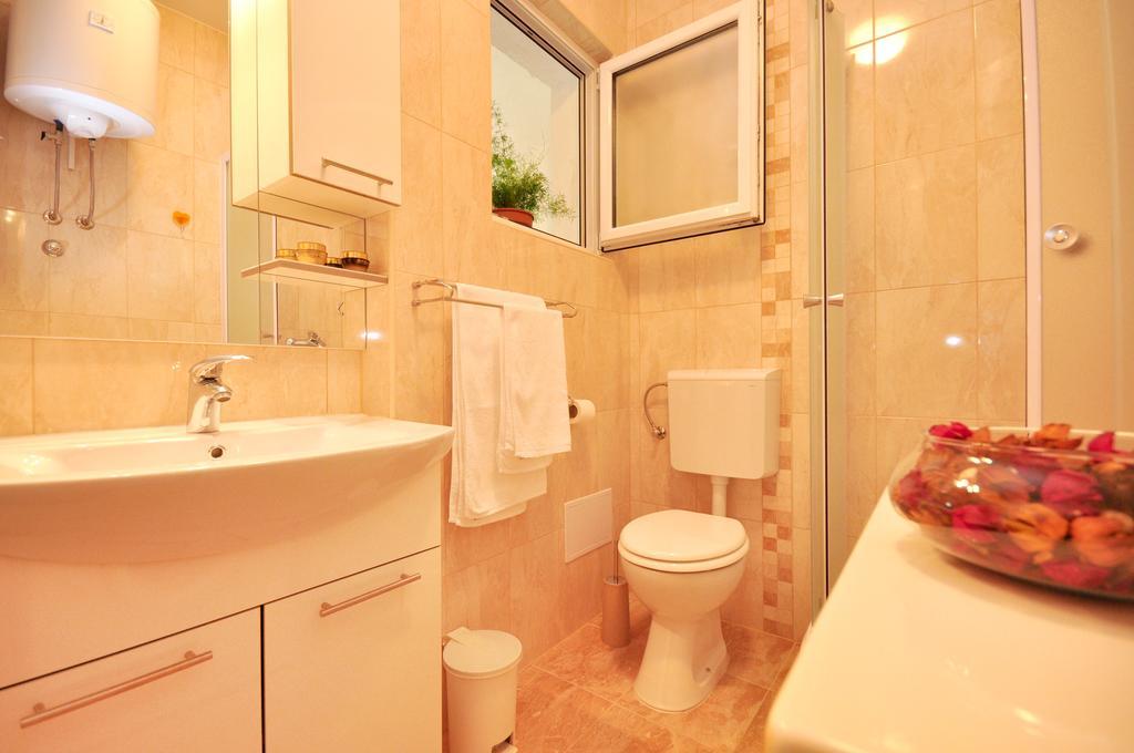Downtown Apartment Durdica Split Eksteriør billede